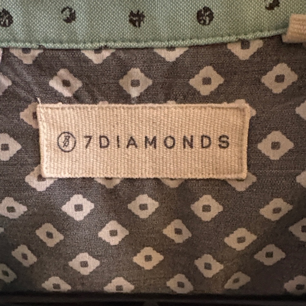 Diamond Supply Co. Light Green Patterned Button D… - image 2